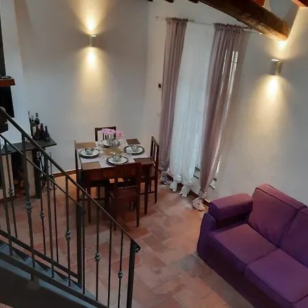 Un Incanto Chic Nel Borgo Sacrofano